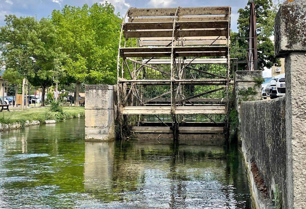 Apartament Quai Du Felibre LʼIsle-sur-la-Sorgue Zewnętrze zdjęcie